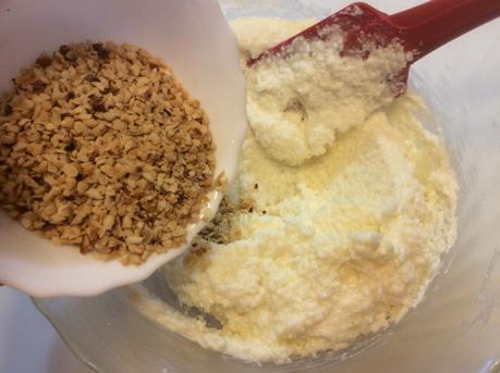 DOLCETTI AL COCCO E MASCARPONE DOLCETTI AL COCCO E MASCARPONE