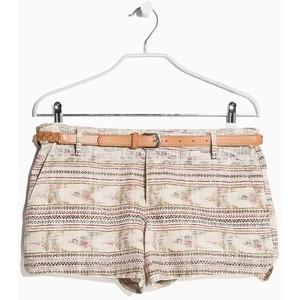 LOOKS: Ethnic Style LOOKS: Ethnic Style