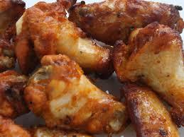 Alette di pollo indiavolate di Halloween Alette di pollo indiavolate di Halloween