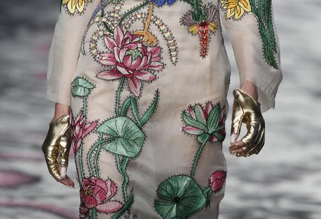 La sfilata della collezione primavera/estate 2016 di Gucci durante la settimana della moda di Milano, 23 settembre 2015 (AP Photo/Luca Bruno)