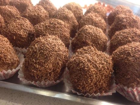 Storia e ricetta delle Teste di moro: una dolce prelibatezza nostrana teste di moro