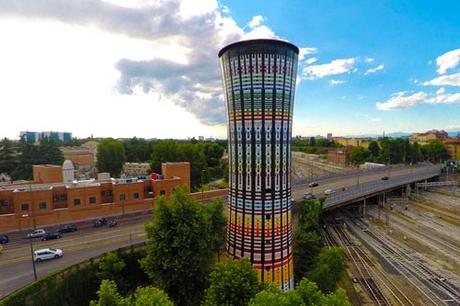 La Torre Arcobaleno di Milano