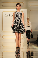 Milano Moda Donna: Miranda Kerr per La Koradior P/E 2016 Milano Moda Donna: Miranda Kerr per La Koradior P/E 2016