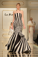 Milano Moda Donna: Miranda Kerr per La Koradior P/E 2016 Milano Moda Donna: Miranda Kerr per La Koradior P/E 2016