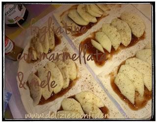 Sfogliatine con marmellata & mele Sfogliatine con marmellata & mele