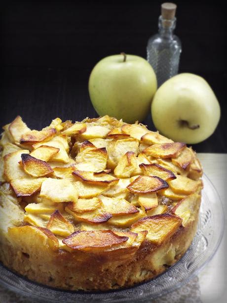 Gâteau invisible aux pommes (...ovvero la torta 99% mele)