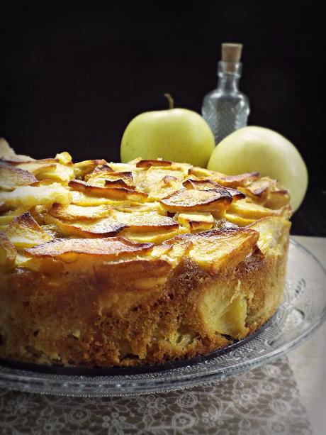 Gâteau invisible aux pommes (...ovvero la torta 99% mele)
