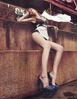 HEAT IT UP... Edita Vilkeviciute by Sebastian Kim for Numéro Tokyo July/August 2010 HEAT IT UP... Edita Vilkeviciute by Sebastian Kim for Numéro Tokyo July/August 2010