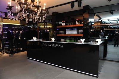 Nuovo punto vendita Dolce & Gabbana a Shanghai Nuovo punto vendita Dolce & Gabbana a Shanghai