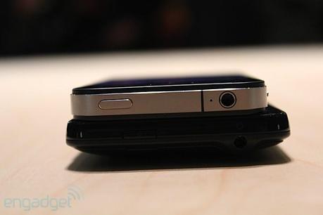iPhone 4 a confronto con HTC Evo 4G – Foto e Caratteristiche