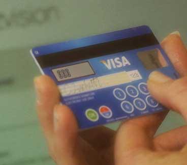 VisaCodeSureCard2 Visa CodeSure: arriva la carta di credito blindata per le transazioni on line
