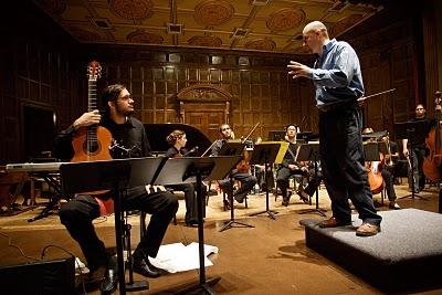 Tournée italiana con la musica per chitarra di Juan Trigos e di altri compositori messicani Tournée italiana con la musica per chitarra di Juan Trigos e di altri compositori messicani