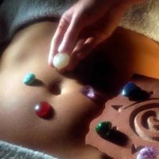 I cristalli possono trasformare la tua vita e le tue relazioni. I cristalli possono trasformare la tua vita e le tue relazioni.