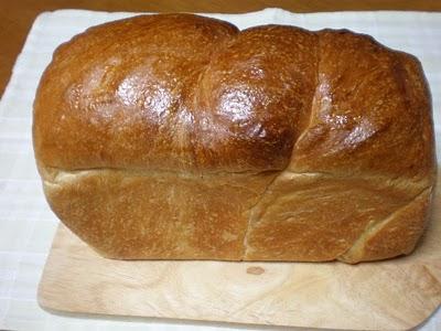 Pane Brioche delle Simili con licoli