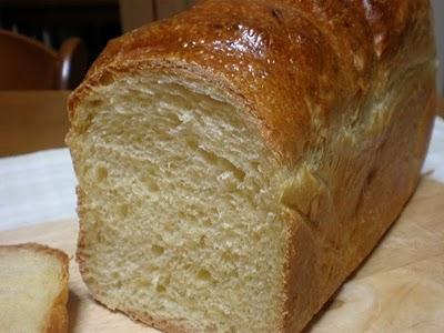 Pane Brioche delle Simili con licoli