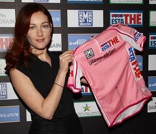 Cristina Capotondi madrina del Giro d'Italia