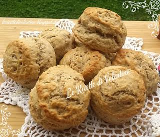 MANGIA CIO' LEGGI #48: Scones 