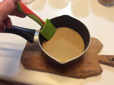 PANNA COTTA AL CAFFÈ CON BISCOTTO ALLA CANNELLA (di LORETTA FANELLA) PANNA COTTA AL CAFFÈ CON BISCOTTO ALLA CANNELLA (di LORETTA FANELLA)