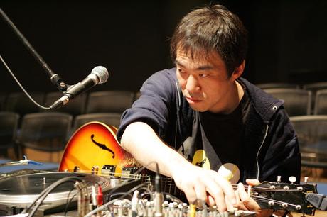 I Guitar solos di Otomo Yoshihide I Guitar solos di Otomo Yoshihide