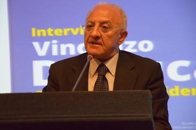 Legge Severino, ecco cosa succede ora a De Magistris e De Luca Legge Severino, ecco cosa succede ora a De Magistris e De Luca