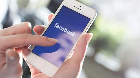 Facebook risolve il problema che causava un eccessivo consumo di batteria in iOS