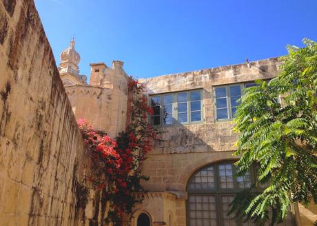 Le atmosfere e i silenzi di Mdina - Foto di Elisa Chisana Hoshi