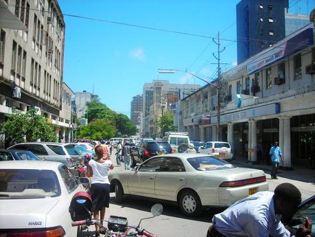 Dar_es_Salaam_Tanzania_Samora_Avenue_around_Daily_News_office Dar_es_Salaam_Tanzania_Samora_Avenue_around_Daily_News_office