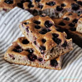 lacaccavella, focaccia, granosaraceno, uvafragola, grape, sweetbread