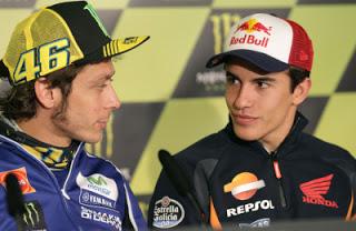 Il duello sul web tra #VR46 e #Marquez