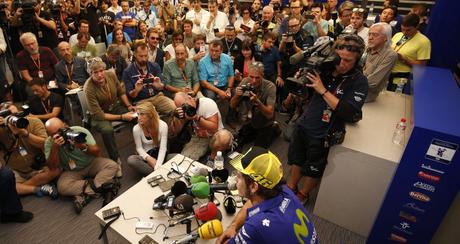 MotoGP Valencia 2015, Prove Libere - Diretta esclusiva Sky Sport MotoGP HD MotoGP Valencia 2015, Prove Libere - Diretta esclusiva Sky Sport MotoGP HD