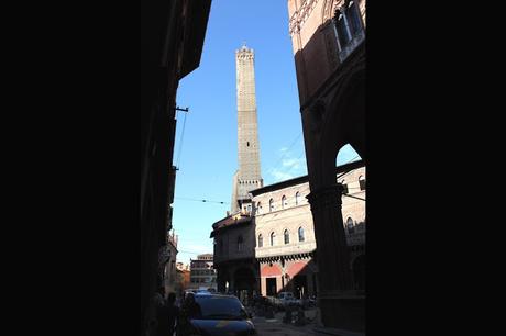 LETTERA APERTA AL SINDACO DI BOLOGNA Egregio Signor Sinda...