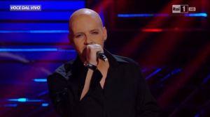 Tale e Quale Show5 – il torneo: Valerio Scanu commuove con l’imitazione di Alex Baroni. valerio-scanu-imita-alex-baroni-tale-e-quale-show-2015