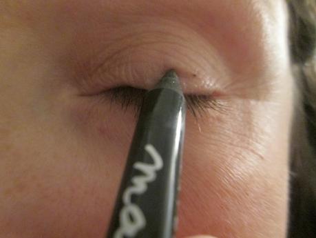 Smokey eyes nero intenso con Maybelline