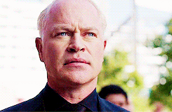 Recensione | Arrow 4×07 “Brotherhood” Recensione | Arrow 4×07 “Brotherhood”