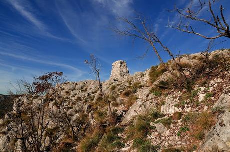 Val Rosandra - su e giù per i calcari con il mare all'orizzonte