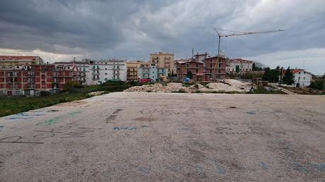 FOTOGALLERY: La necropoli di Monte Tabor a Vico del Gargano tra asfalto e rifiuti