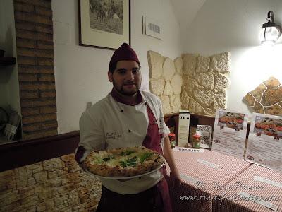 9 tappa Pizzarelle a go go a  “La Cantina dei Mille” di Napoli