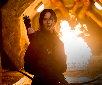 Hunger Games: Mockingjay pt. 2 - Dio benedica Jennifer Lawrence.