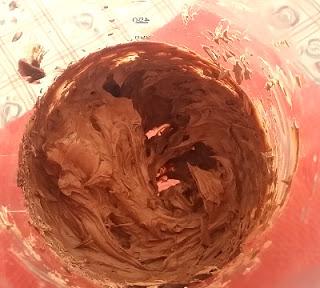 MANGIA CIO' CHE LEGGI # 55: Torta cioccolato e pistacchi ispirata da MANGIA CIO' LEGGI Torta cioccolato pistacchi ispirata sposo York