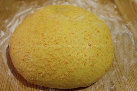 Panini al latte con zucca cruda Panini al latte con zucca cruda