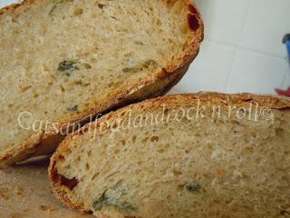 Pane alla salvia a lievitazione naturale