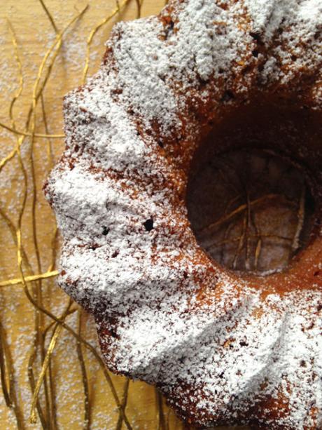 ciambella-autunno-farina-castagne-uvetta-pinoli-raccontidicucina-ricetta