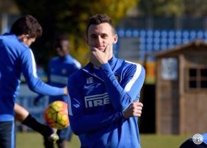 Inter: la testa al Genoa, ma anche al mercato. Occhio a Brozovic, e… Brozovic