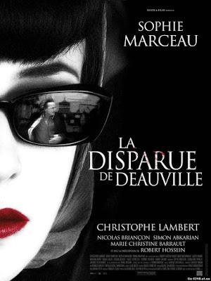 “Trivial – Scomparsa a Deauville” di Sophie Marceau: un thriller che per atmosfere e struttura narrativa rimanda con la mente alle indimenticabili pellicole di Alfred Hitchcock.