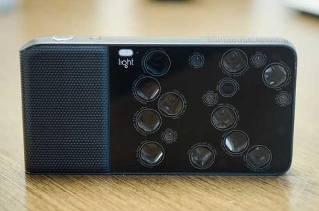 Light L16 la fotocamera con 16 sensori integrati novità assoluta