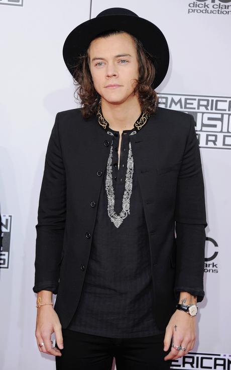 LO STILE DI  HARRY STYLES!