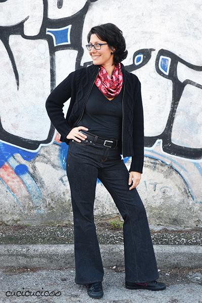 Cartamodello jeans Birkin Flares Il cartamodello migliore in assoluto per jeans: Birkin Flares di Baste + Gather. Vita alta e gambe a campana. Una recensione di www.cucicucicoo.com