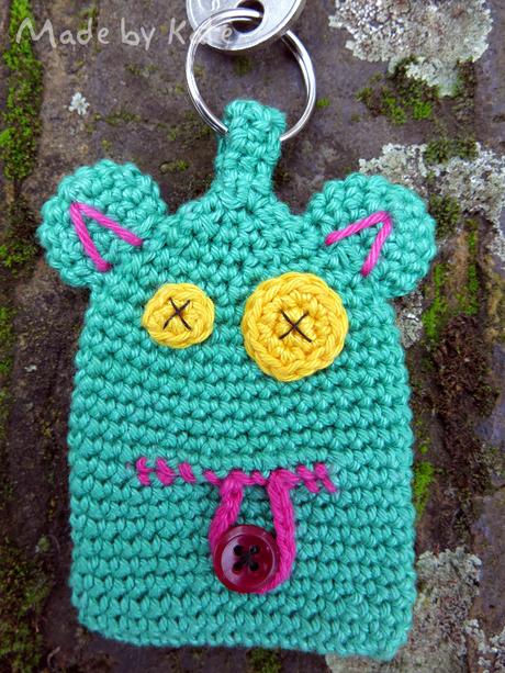 keyring_crochet_monster