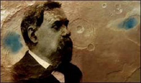Giovanni Schiaparelli è stato un grande astronomo e storico della scienza italiano: Qui una sovrapposizione di un'immagine di Schiaparelli e del suolo marziano, studiato in grande dettaglio dalle sonde della NASA. Crediti: EcPlanet.com