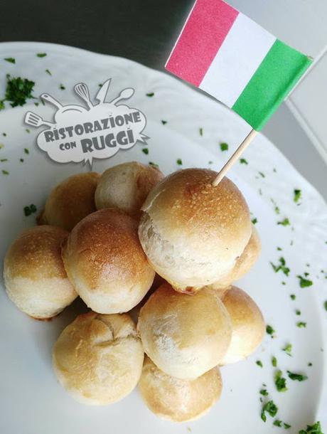 Panini al rosmarino Panini al rosmarino